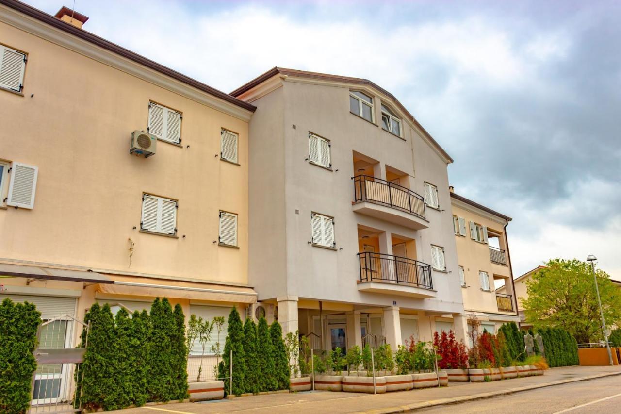 Apartment Botic Porec Luaran gambar